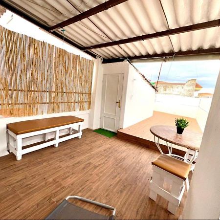 Apartamento Deluxe Terraza Y Bbq Santa Amalia Eksteriør bilde